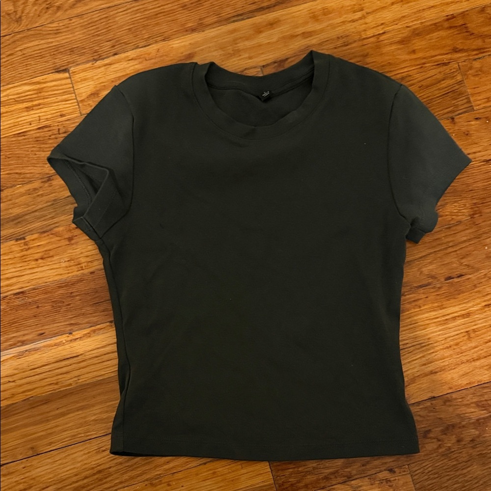 green baby tee